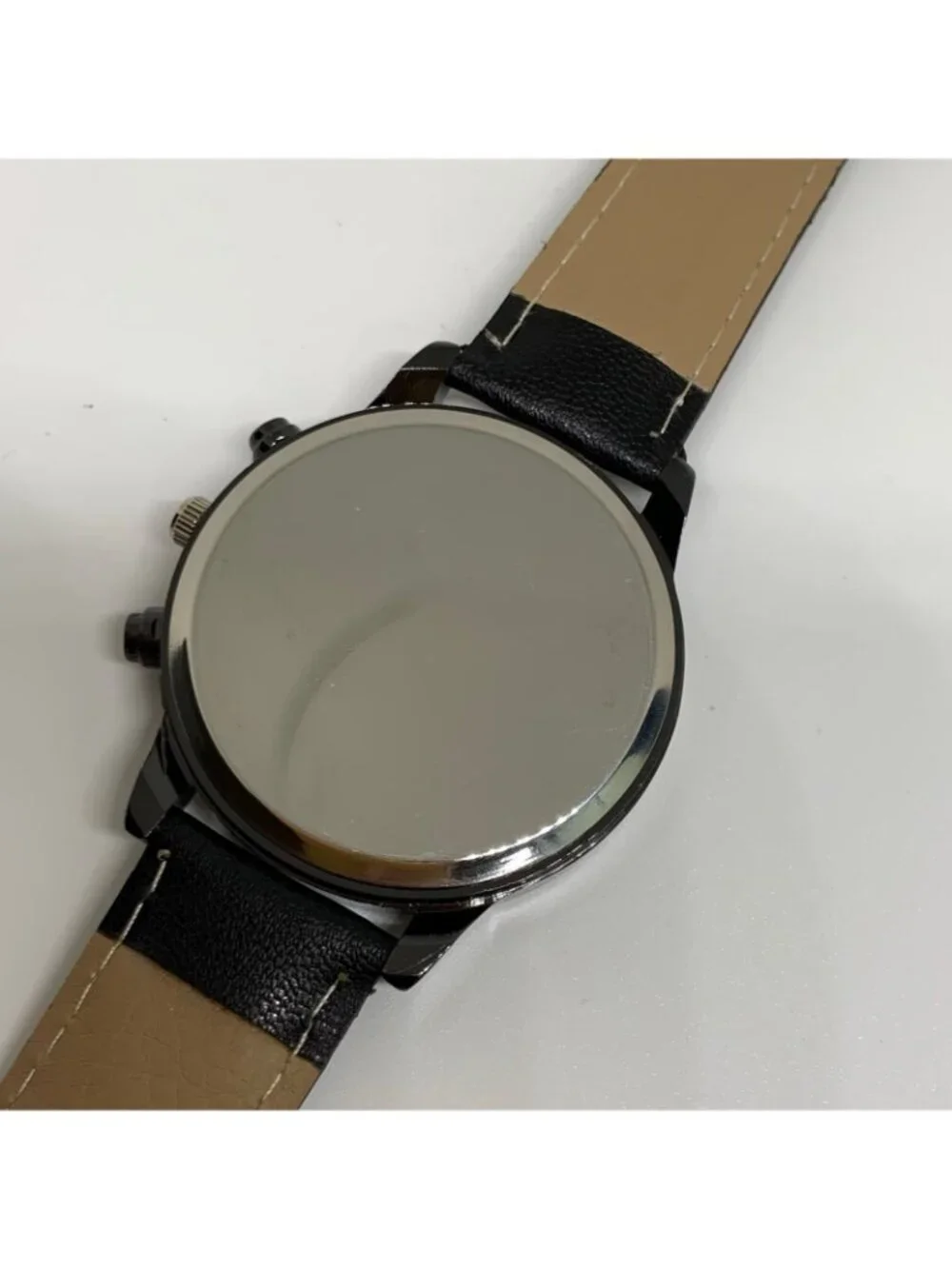 MiGEER men’s quartz analog watch 42mm silver tone black dial leather running